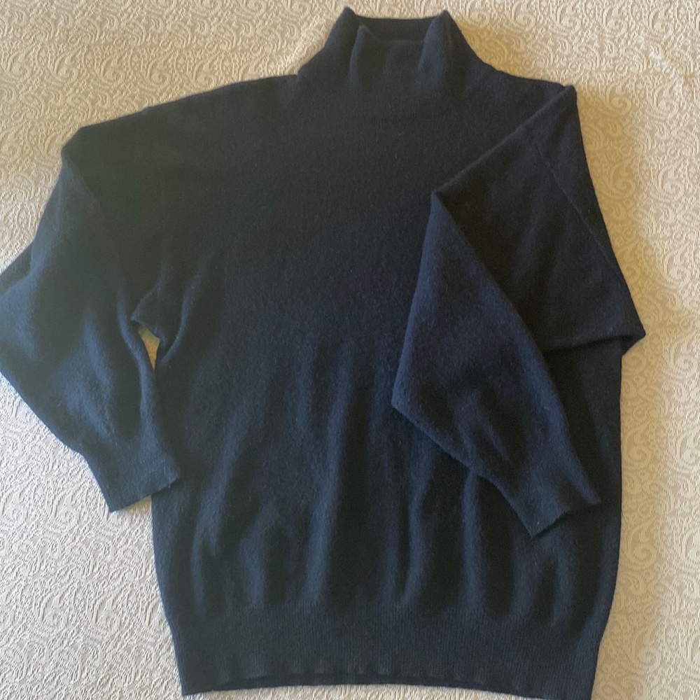 I.B.Diffusion Sport wool/angora black turtleneck sweater